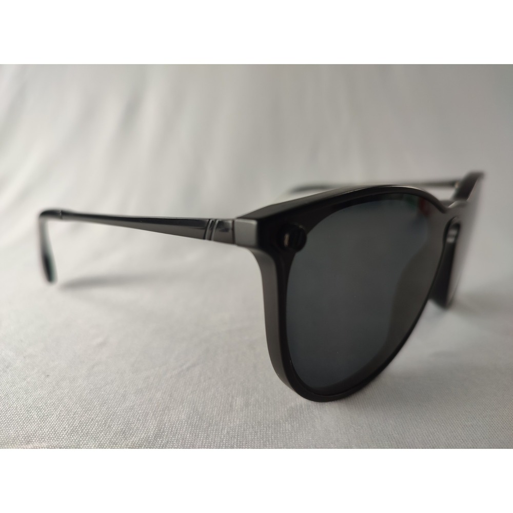 Blenders Eyewear Legend Bound Black Polarized Sunglasses Category 3 Unisex